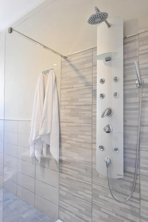 Riverside Apartment Trastevere Rome